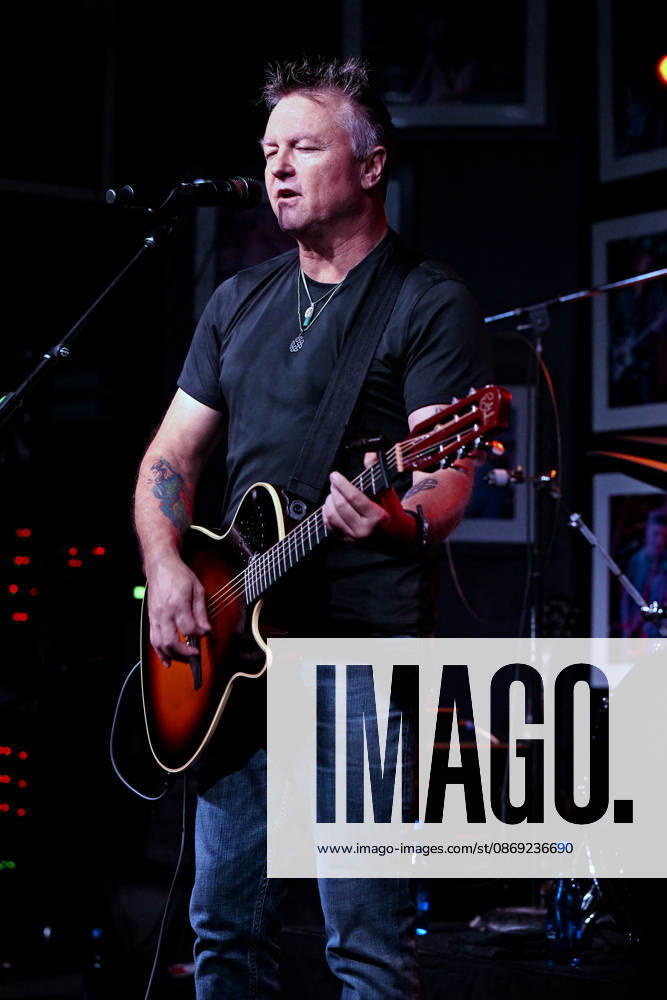 Edwin McCain performs at The Funky Biscuit on October 11, 2026 in Boca Raton, Florida.