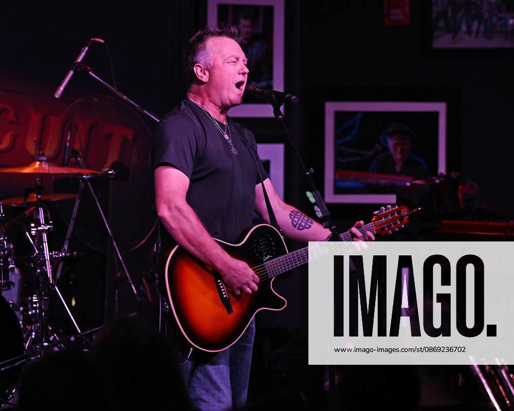 Edwin McCain performs at The Funky Biscuit on October 11, 2026 in Boca Raton, Florida.