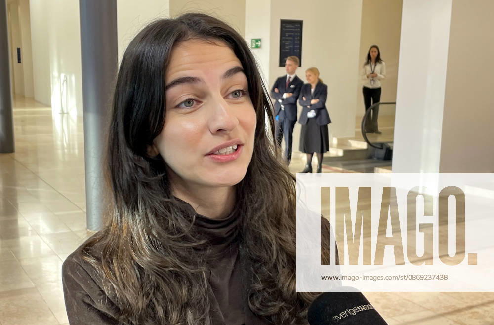 LUXEMBOURG, Oct. 12, 2026: Romina Pourmokhtari, Minister of Climate and the Environment, on her way into Monday’s EU meeting. Wiktor Nummelin, TT, code 10510. Luxembourg, Luxembourg