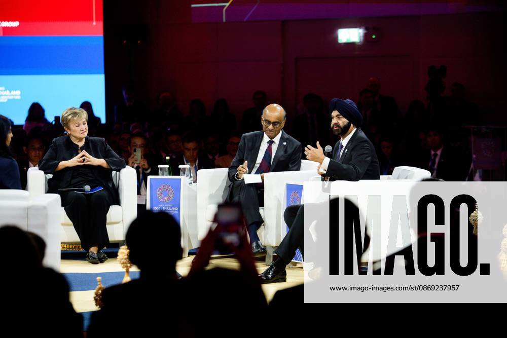 World Bank Group holds A.I. discussion during the Annual Meeting 2026 BANGKOK, THAILAND, OCTOBER 12, 2026: World Bank Group President, Ajay Banga (R), speaks as International Monetary Fund Managing Director, Kristalina Georgieva (L), and Singapore President, Tharman Shanmugaratnam (C), take part during Small AI: More and Better Jobs at the 2026 Annual Meetings of the International Monetary Fund and the World Bank Group in Bangkok. The session explores how affordable and accessible artificial intelligence can improve productivity and create jobs. Bangkok TH