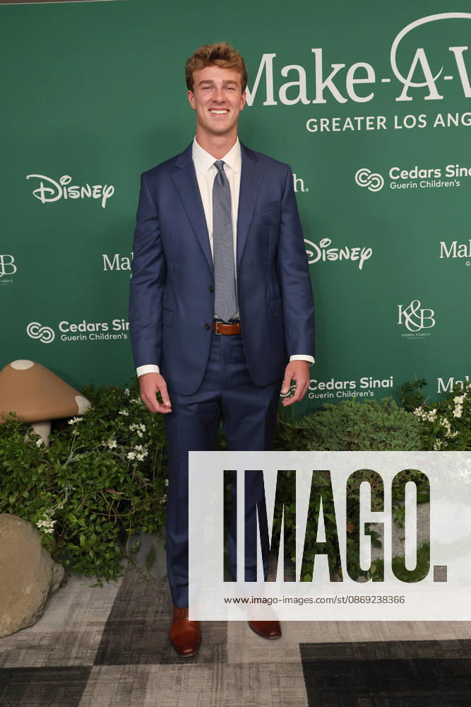 filenamebase:0,-5} at 2026 Los Angeles Make A Wish Foundation Gala at Fairmont Century Plaza Hotel Century City USA - ZUMAg107 20261011_zep_g107_037