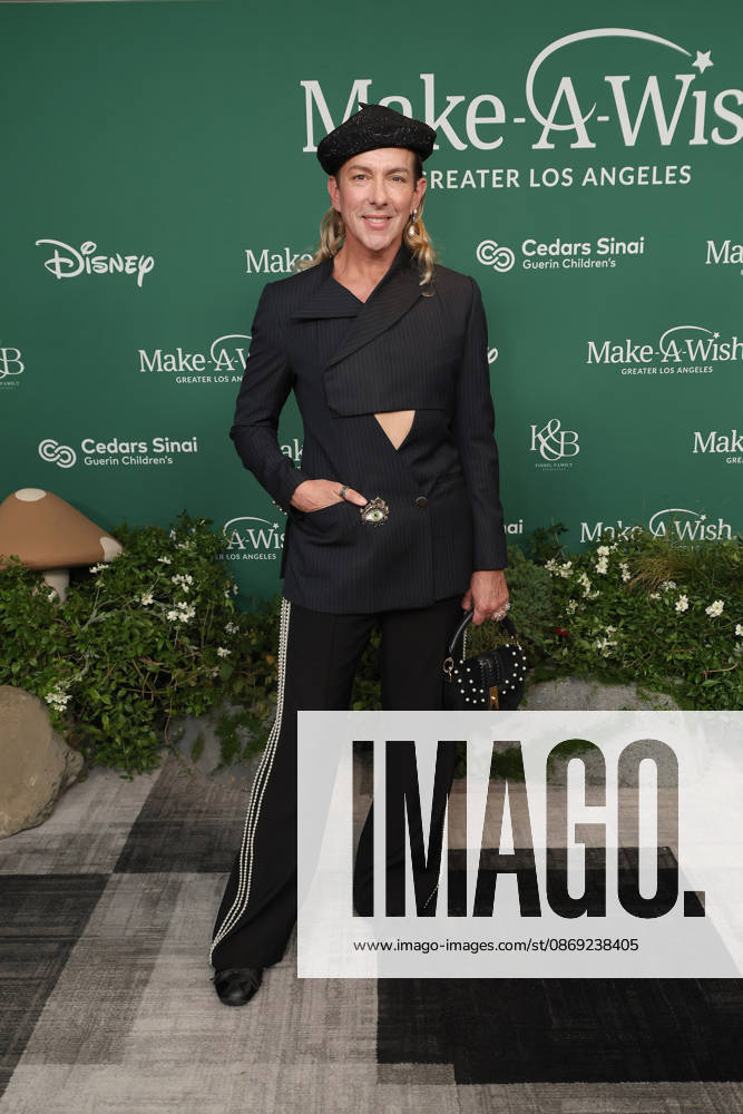 filenamebase:0,-5} at 2026 Los Angeles Make A Wish Foundation Gala at Fairmont Century Plaza Hotel Century City USA - ZUMAg107 20261011_zep_g107_043