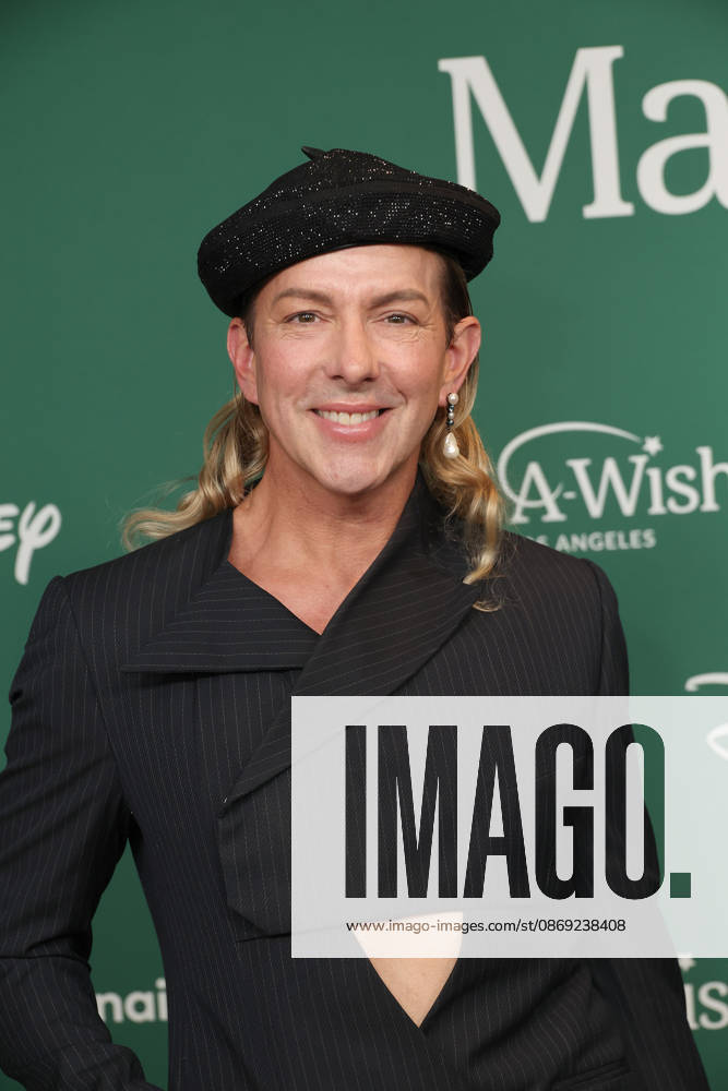 filenamebase:0,-5} at 2026 Los Angeles Make A Wish Foundation Gala at Fairmont Century Plaza Hotel Century City USA - ZUMAg107 20261011_zep_g107_044