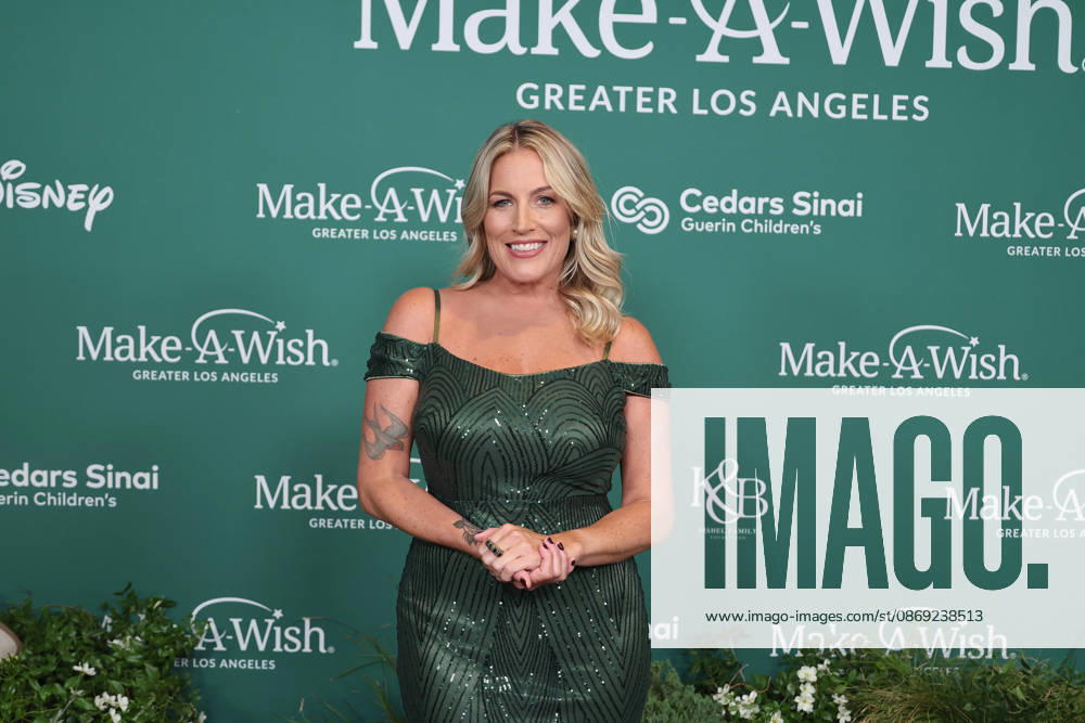 filenamebase:0,-5} at 2026 Los Angeles Make A Wish Foundation Gala at Fairmont Century Plaza Hotel Century City USA - ZUMAg107 20261011_zep_g107_072