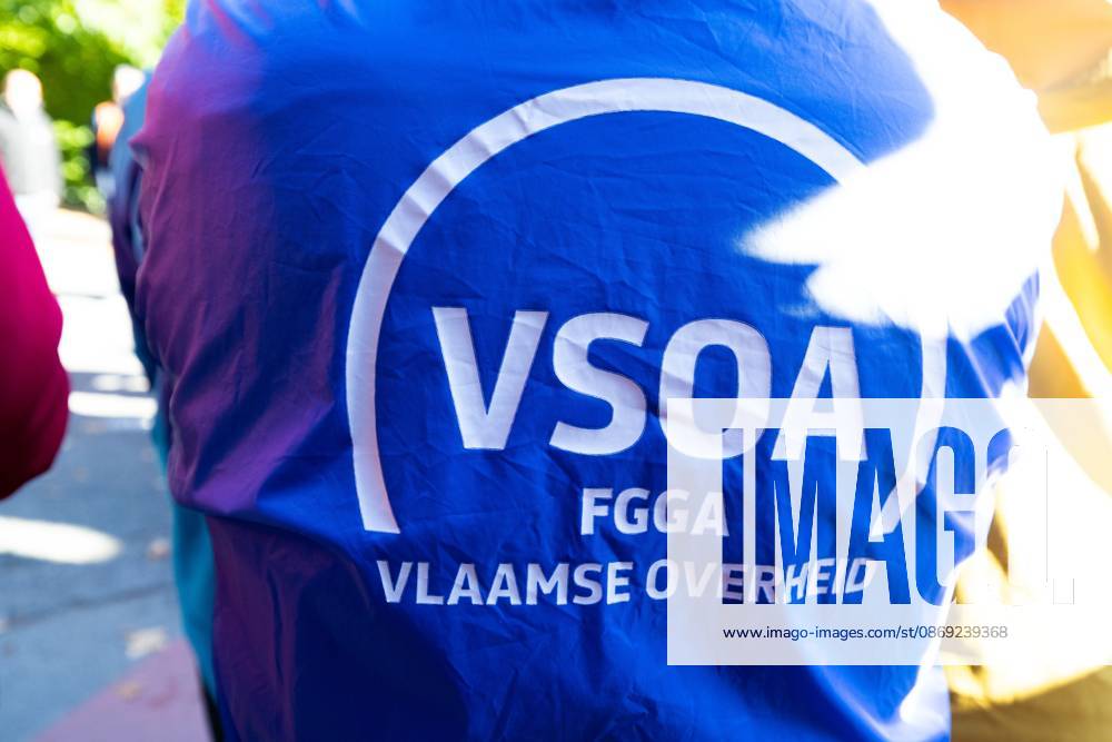 This image shows VSOA union logo during a strike in the public services in Belgium, against the Federal Government s budgetary measures, organised by the trade unions on Monday 12 October 2026 in Brussels. NICOLASxMAETERLINCK 189536622