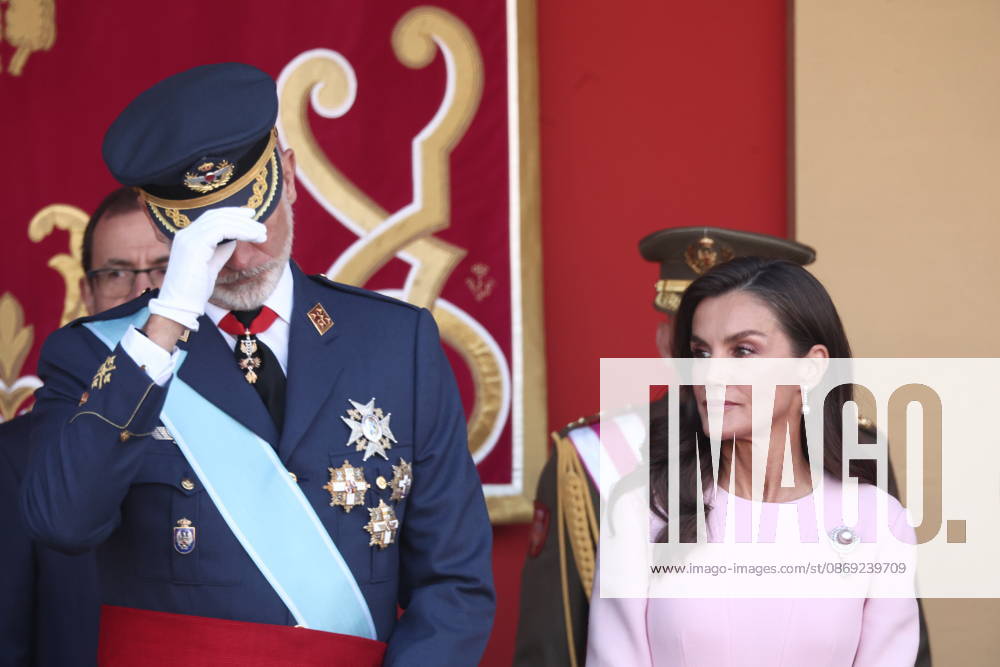 October 12 Parade for Hispanic Heritage Day King Felipe VI and Queen Letizia during the solemn ceremony honoring the national flag and the military parade on October 12, Hispanic Heritage Day, at Plaza de Cánovas del Castillo, on October 12, 2026, in Madrid, Spain. The events begin with the raising of the flag and are followed by a tribute to those who gave their lives for the country. Subsequently, the military air and ground parades begin. Approximately 4,400 members of the Armed Forces, the security forces, and various civilian public institutions are participating this year in the parade presided over by the King and Queen. The aerial parade featured 50 fighter, training, and transport aircraft, as well as around 30 helicopters. On the