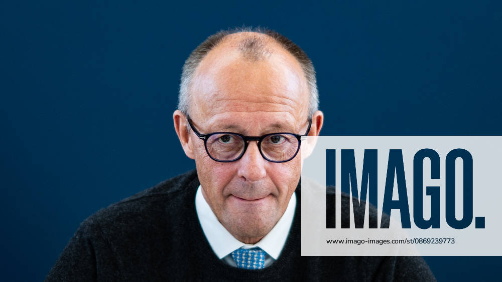 Bundeskanzler Friedrich Merz zu Beginn der Bundesvorstandssitzung im Rahmen der Präsidiumsklausur;Präsidiumsklausurtagung der CDU Deutschlands in Berlin, Oktober 2026, Berlin Berlin Deutschland Konrad-Adenauer-Haus