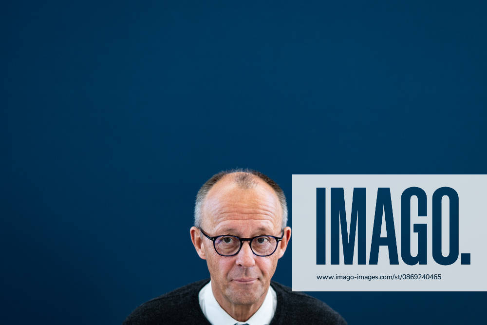 Bundeskanzler Friedrich Merz zu Beginn der Bundesvorstandssitzung im Rahmen der Präsidiumsklausur;Präsidiumsklausurtagung der CDU Deutschlands in Berlin, Oktober 2026, Berlin Berlin Deutschland Konrad-Adenauer-Haus