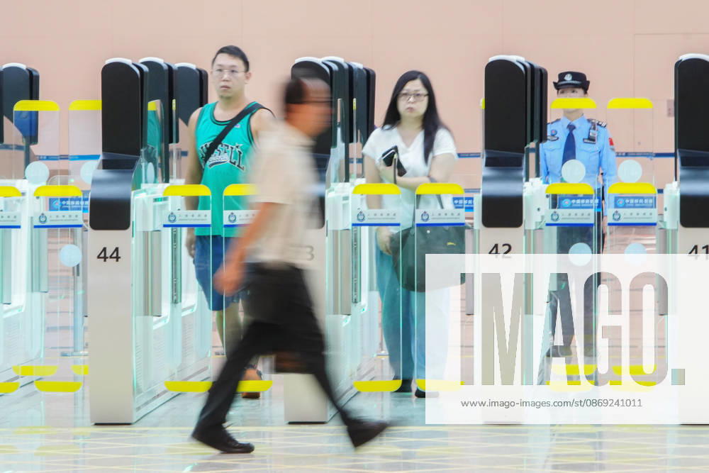 HONG KONG-DAILY HUANGGANG-PORT-OPENING Passengers arrive in Hong Kong through the redeveloped Huanggang Port on October 12, 2026, the first day of operations under the new collaborative inspection and joint clearance system. (Photo by Zulu Lo TMHK via Nexpher Images) Hong Kong