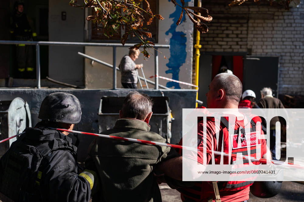 Russian drone attack hits residential building in Ukraine s Kharkiv, injuring 13 KHARKIV, UKRAINE - OCTOBER 12: Emergency responders work at the site of a drone attack that struck a residential building, injuring 13 people, in Kharkiv, Ukraine, on October 12, 2026. Firefighters, police officers and rescue teams arrive at the scene to assist residents following the attack. Carlo Bravo Anadolu Kharkiv Ukraine. Editorial use only. Please get in touch for any other usage.