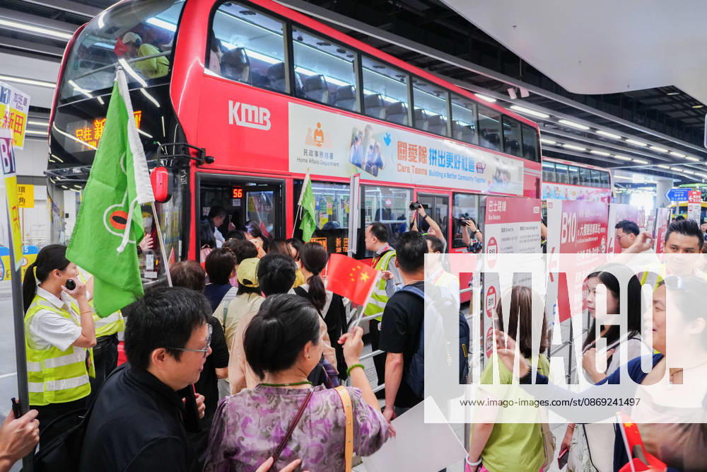 HONG KONG-DAILY HUANGGANG-PORT-OPENING Passengers board a bus at the Public Transport Interchange after arriving in Hong Kong through the redeveloped Huanggang Port on October 12, 2026, as new public transport arrangements come into operation. (Photo by Zulu Lo TMHK via Nexpher Images) Hong Kong