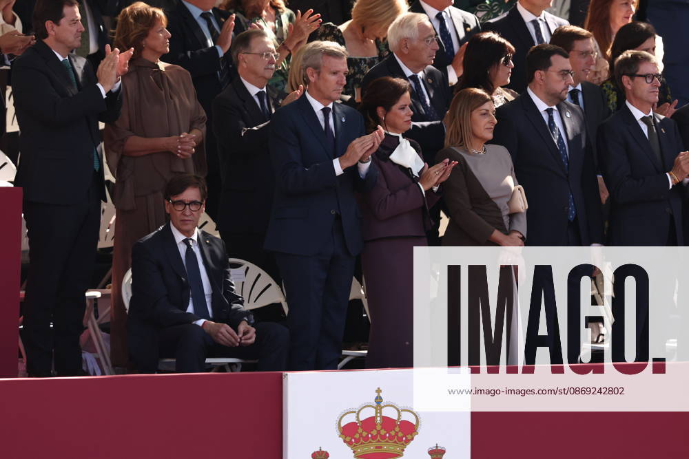 October 12 Parade for Hispanic Heritage Day The president of the Generalitat de Catalunya, Salvador Illa i, during the solemn ceremony honoring the national flag and the military parade on October 12, Hispanic Heritage Day, in Plaza de Cánovas del Castillo, on October 12, 2026, in Madrid, Spain. The events begin with the flag-raising ceremony and are followed by a tribute to those who gave their lives for the country. Subsequently, the military air and ground parades begin. Approximately 4,400 members of the Armed Forces, the security forces, and various civilian public institutions are participating this year in the parade presided over by the King and Queen. The air parade featured 50 fighter, training, and transport aircraft, as well as