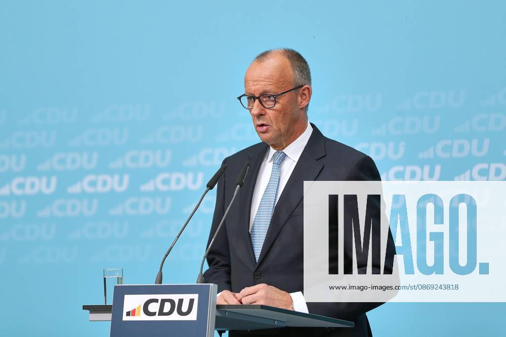 Berlin, Deutschland, 12.10.2026: Konrad-Adenauer-Haus: Pressekonferenz in der CDU-Bundesgeschäftsstelle nach Bundesvorstandssitzung: Bundeskanzler Friedrich Merz (CDU)