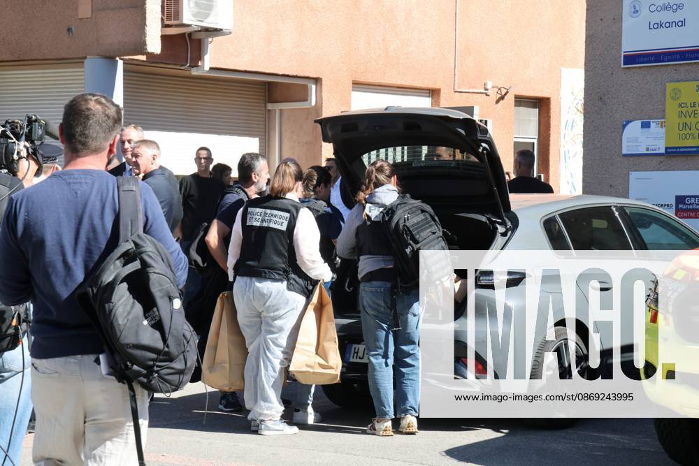 Shooting at Lakanal Middle School PHOTOPQR LA PROVENCE Stephane DUCLET Aubagne 12 10 2026 On Monday morning, the principal of Lakanal Middle School in Aubagne was On Monday morning, the principal of Lakanal Middle School in Aubagne was wounded in the leg after being shot. A 37-year-old teacher was also hit, while the alleged perpetrator, a 14-year-old middle school student, was arrested. On October 12, 2026, the principal of a middle school in Aubagne, Bouches-du-Rhône, and a teacher were wounded by a shot from a hunting rifle fired by a student who had entered the school armed with a shotgun. Aubagne, Bouches-du-Rhône, France