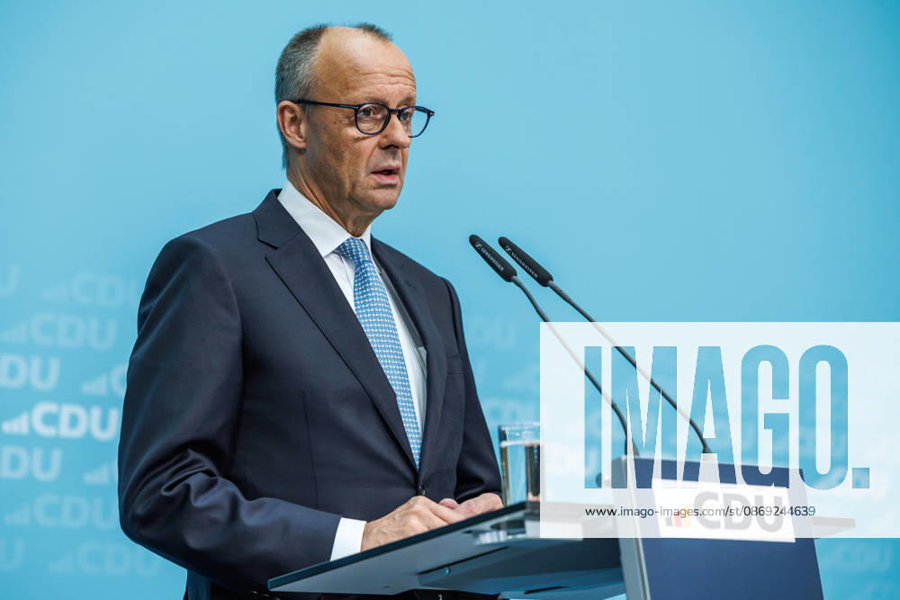 Pressekonferenz mit dem Vorsitzenden der CDU Deutschlands, Bundeskanzler Friedrich Merz und der Generalsekretärin der CDU Deutschlands Franziska Hoppermann Pressekonferenz mit dem Vorsitzenden der CDU Deutschlands, Bundeskanzler Friedrich Merz und der Generalsekretärin der CDU Deutschlands Franziska Hoppermann am 12.10.2026 in Berlin. Berlin Berlin Deutschland CDU-Bundesgeschäftsstelle (Konrad-Adenauer-Haus)