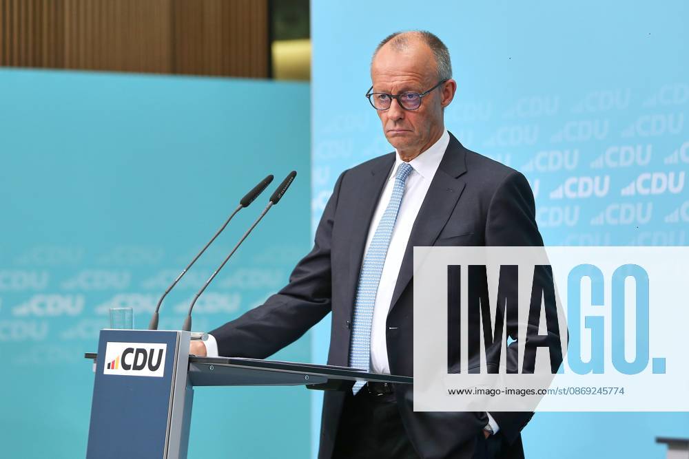 Berlin, Deutschland, 12.10.2026: Konrad-Adenauer-Haus: Pressekonferenz in der CDU-Bundesgeschäftsstelle nach Bundesvorstandssitzung: Bundeskanzler Friedrich Merz (CDU)