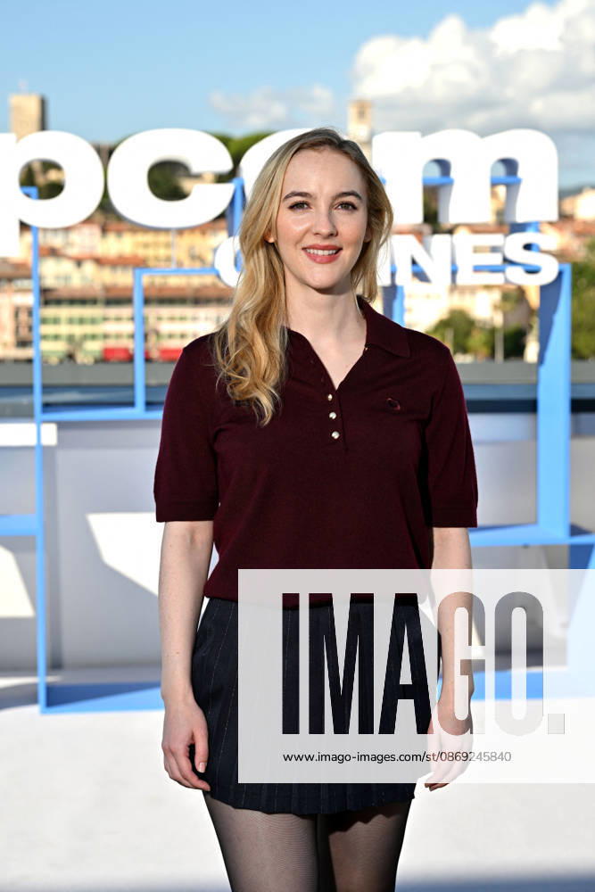 Ann Skelly at MIPCOM 2026 at the Palais des Festivals in Cannes, on October 12, 2026. MIPCOM is the International Market for Audiovisual Content and Co-production. Every year in October, it brings together TV and media professionals in Cannes for four days of business, networking, and collaboration. Bruno Bebert Bestimage Honey Photocall during MIPCOM 2026 on October 12, 2026, in Cannes, France. Cannes, France