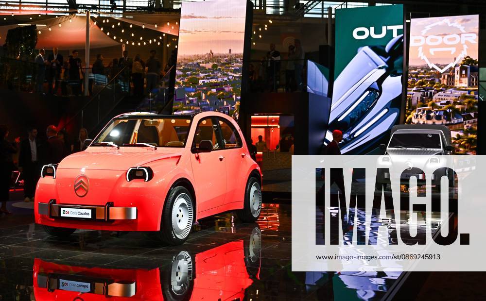 2026 PARIS AUTO SHOW PHOTOPQR OUEST FRANCE Franck Dubray Paris, October 12, 2026 Paris Auto Show at Porte de Versailles, Citroën booth featuring the new 2CV Photo by Franck Dubray, October 12, 2026 Paris Auto Show Paris, France