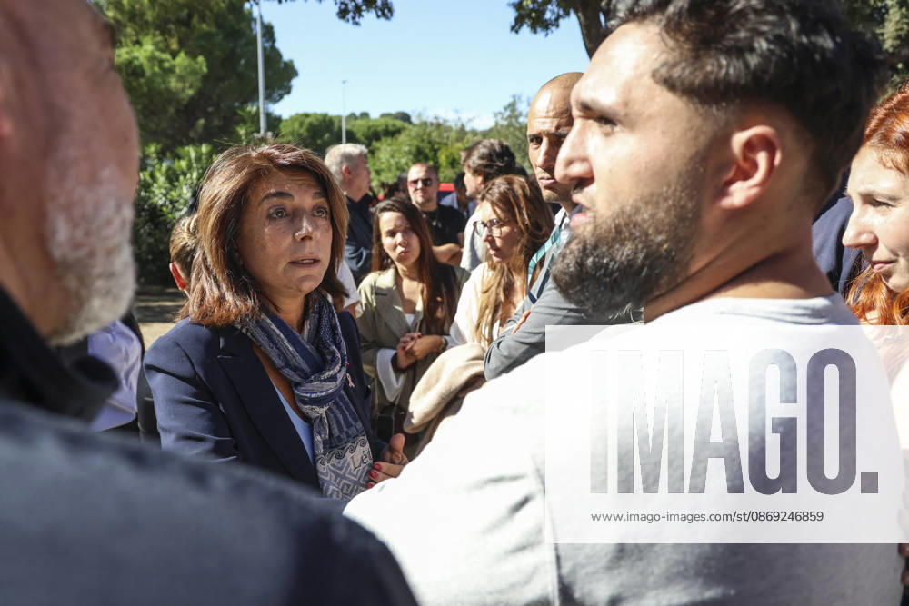 Statement by Martine Vassal, President of the Bouches-du-Rhône Departmental Council: A middle school principal and a teacher were shot and wounded, and a 14-year-old shooter was arrested at Joseph Lakanal Middle School in Aubagne, France, October 12, 2026 Meddah Bestimage Joseph Lakanal Middle School after a principal was injured by a 12-gauge hunting rifle shot and a teenager was arrested in Aubagne, southern France, on October 12, 2026. The principal was struck by a 12-gauge hunting rifle shot, the same source specified, adding that a member of the teaching staff was also struck. The victim’s life is not in danger. Aubagne, France