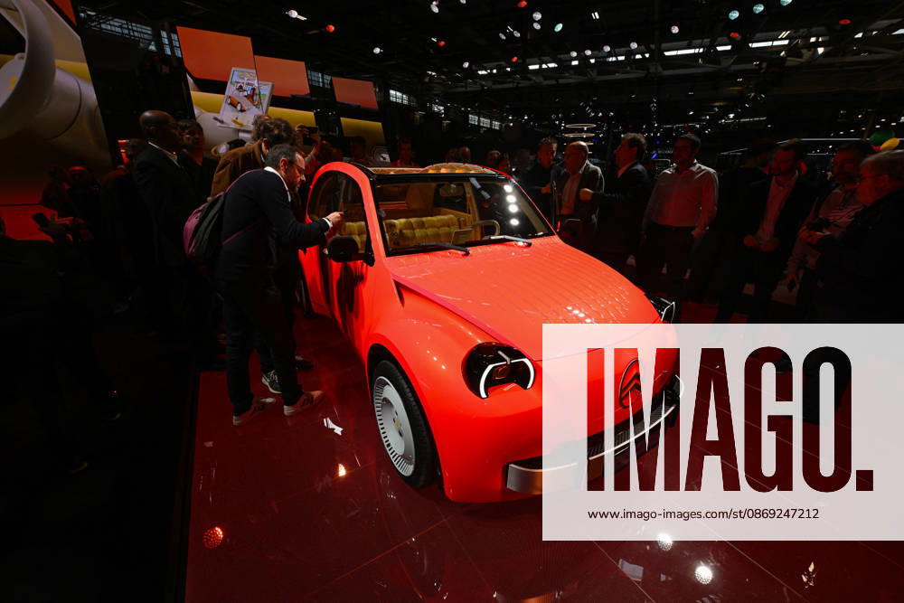 Illustration of the 2026 Paris Motor Show at Paris Expo · Porte de Versailles in Paris, France, on October 12, 2026 Lionel Urman Bestimage International Paris Motor Show at the Porte de Versailles in Paris, France, on October 12, 2026 Paris, France