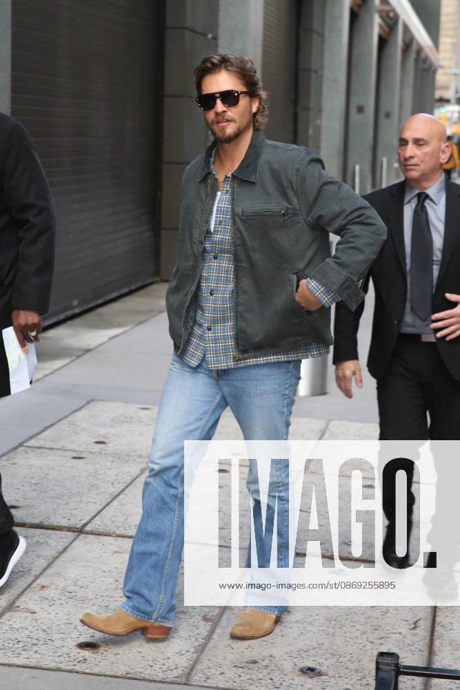 LUKE GRIMES at ABC Studios in New York City for ‘Live With Kelly and Markâ New York USA - ZUMAh16_ 20261012_zaf_h16_068
