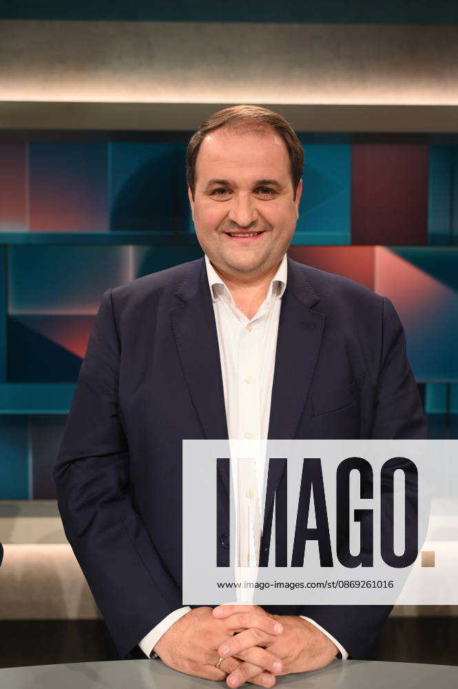 Politiker Nathanael Liminski, CDU, Minister für Bundes- und Europaangelegenheiten, Internationales sowie Medien des Landes Nordrhein-Westfalen, zu Gast in der ARD Talkshow Hart aber Fair mit dem Thema Starke Ränder, schwache Mitte: Bleibt das jetzt so?