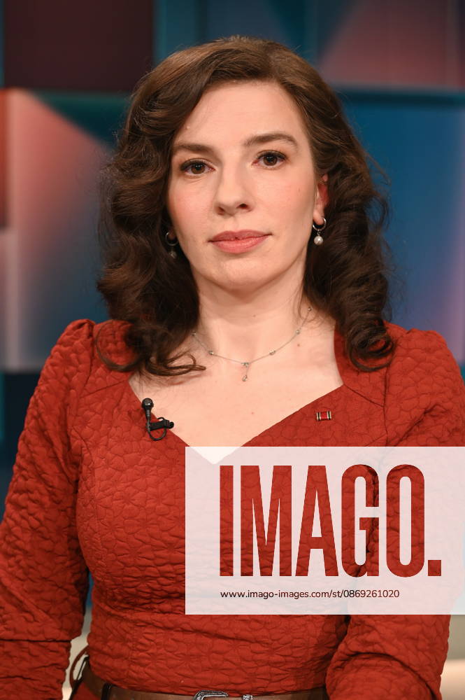Publizistin und Buchautorin Marina Weisband zu Gast in der ARD Talkshow Hart aber Fair mit dem Thema Starke Ränder, schwache Mitte: Bleibt das jetzt so?