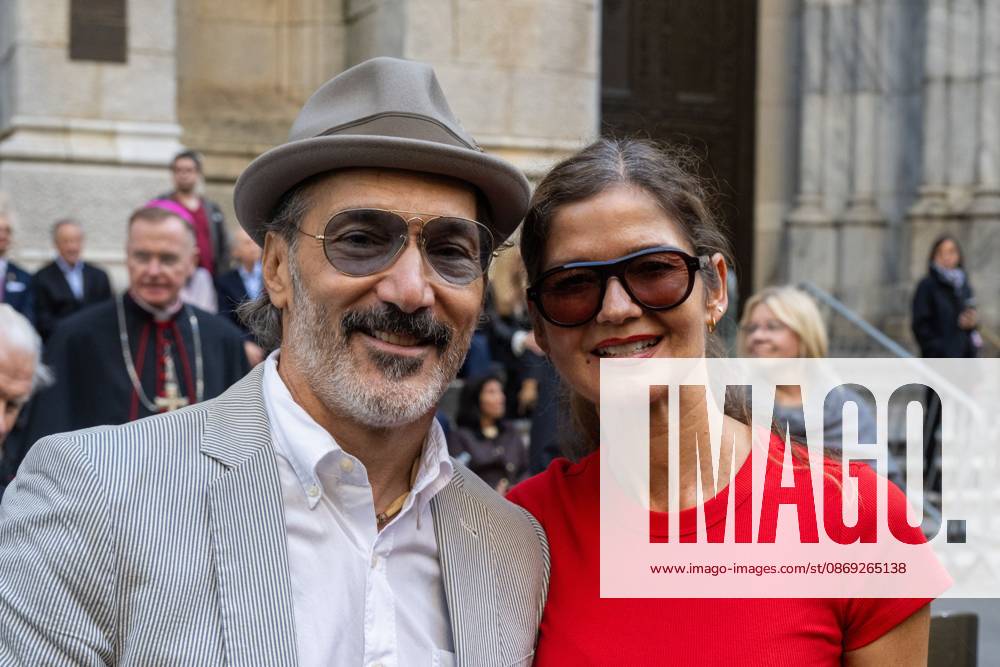 (L-R) Paolo Mastropietro and Jill Hennessy attend.The annual Columbus Day Parade on Fifth Avenue on October 12, 2026 in New York City. New York United States - ZUMAs197 20261012_aaa_s197_640