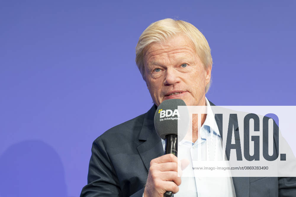Oliver Kahn besucht Arbeitgebertag 2026 EUR, Deutschland, Berlin, 13.10.2026: Oliver Kahn, Welttorhüter, Unternehmer, Investor, Gründer der Oliver Kahn-Stiftungim Interview auf dem Arbeitgebertag 2026 der Bundesvereinigung der Deutschen Arbeitgeberverbände.