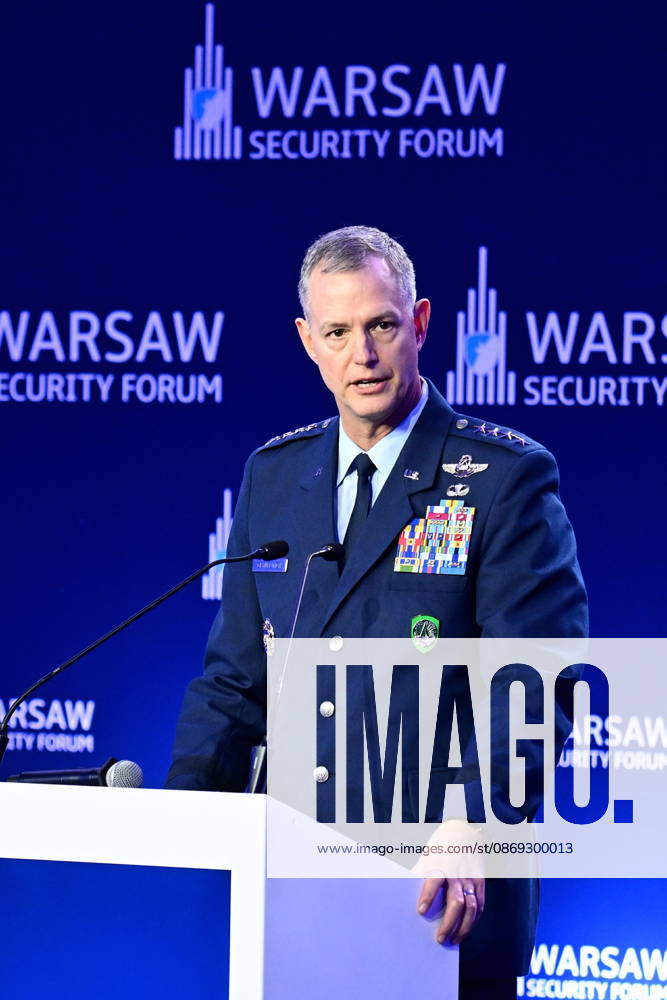 WARSZAWA WARSZAW SECURITY FORUM 2026 N Z GEN ALEXUS GRYNKIEWITCH FOT DAMIAN BURZYKOWSKI NEWSPIX.PL NEWSPIX.PL --- newspix.pl