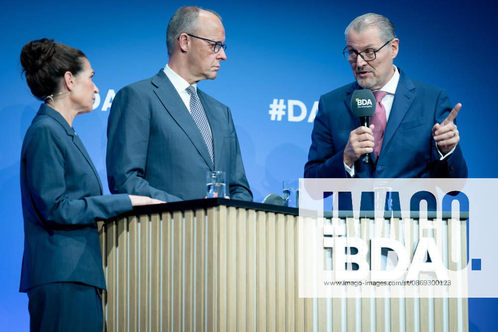 Deutschen Arbeitgebertag, bcc, Berlin Congress Center Deutschen Arbeitgebertag, bcc, Berlin Congress Center, Rainer Dulger, Arbeitgeberpräsident Friedrich Merz, Bundeskanzler Dagmar Rosenfeld Berlin Berlin GER