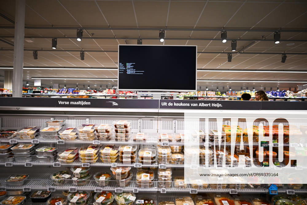 Suspected cyberattack disrupts supermarket operations across Europe ROTTERDAM, NETHERLANDS - OCTOBER 13: A major cybersecurity incident affecting supermarket chain Albert Heijn in Rotterdam, Netherlands on October 13, 2026, and other businesses disrupts operations in the Netherlands, France and other European countries. The ongoing investigation has raised concerns about a possible cyberattack, while the company warns customers of potential phishing attempts. Authorities and cybersecurity experts continue to assess the incident Mouneb Taim Anadolu Rotterdam Netherlands. Editorial use only. Please get in touch for any other usage.