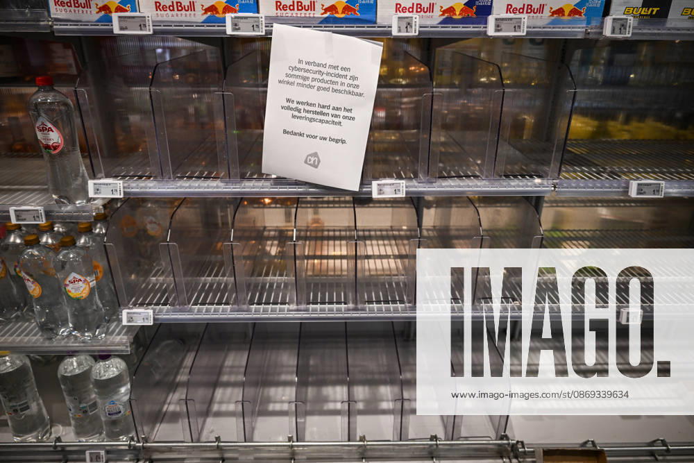 Suspected cyberattack disrupts supermarket operations across Europe ROTTERDAM, NETHERLANDS - OCTOBER 13: A major cybersecurity incident affecting supermarket chain Albert Heijn in Rotterdam, Netherlands on October 13, 2026, and other businesses disrupts operations in the Netherlands, France and other European countries. The ongoing investigation has raised concerns about a possible cyberattack, while the company warns customers of potential phishing attempts. Authorities and cybersecurity experts continue to assess the incident Mouneb Taim Anadolu Rotterdam Netherlands. Editorial use only. Please get in touch for any other usage.