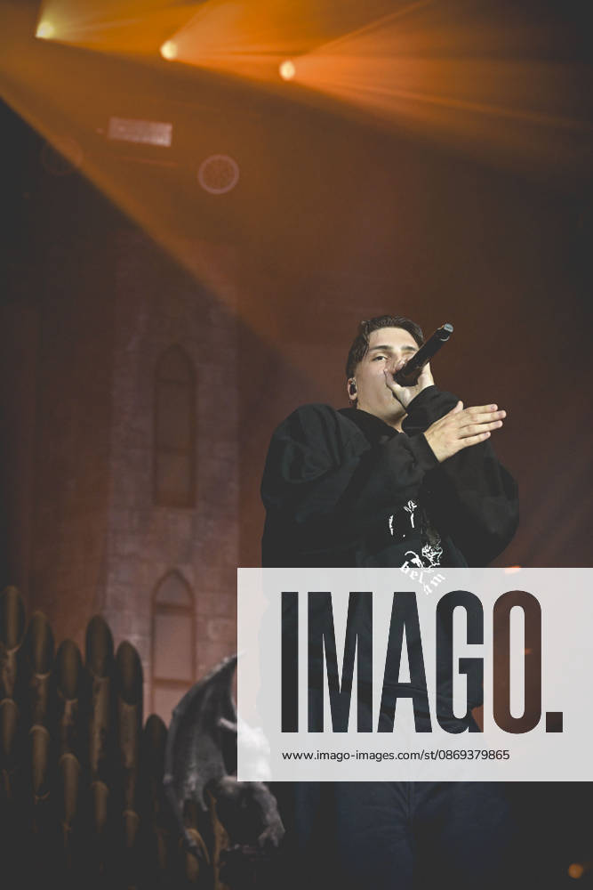 Francesco Stasi, better known as Kid Yugi, an Italian rapper performs live at PalaPartenope during his live tour 2026. Napoli Italy - ZUMAs197 20261013_aaa_s197_664