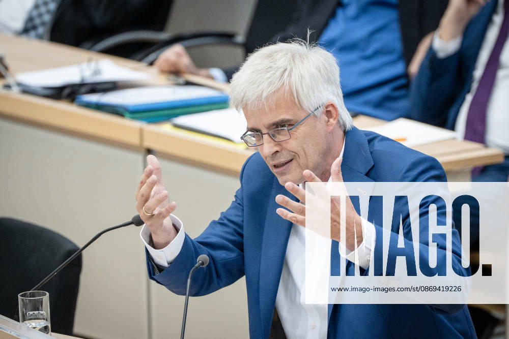 Olaf Meister, Abgeordneter Bündnis 90 Die Grünen, Grüne Partei;Landtagssitzung Oktober 2026 (II) Sondersitzung auf Antrag von AfD und BSW zum Thema Frieden in der Ukraine schaffen, Magdeburg Sachsen-Anhalt Deutschland Landtag