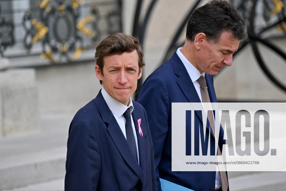 Weekly Cabinet Meeting at the Elysee Palace French Minister of Education Edouard Geffray and French Minister of Higher Education, Research and Space Philippe Baptiste leaves after the weekly cabinet meeting (Conseil des ministres) at the Elysee Palace in Paris, France, on October 14, 2026. Photo by Tomas Stevens ABACAPRESS.COM Paris France