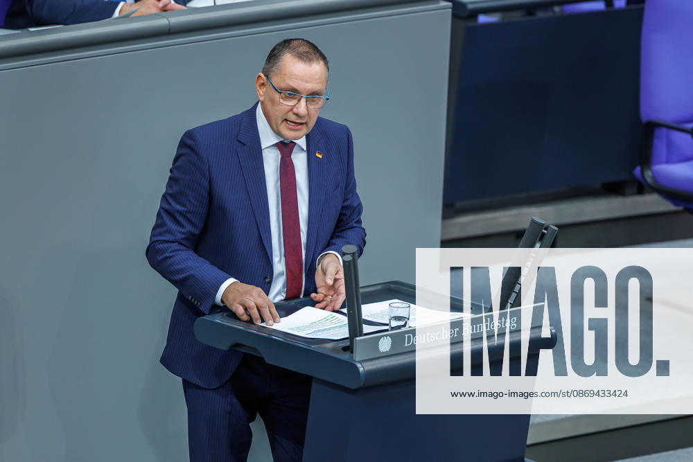 Bundestag Tino Chrupalla (AfD) im Deutschen Bundestag am 14.10.26 in Berlin. Berlin Berlin Deutschland Bundestag