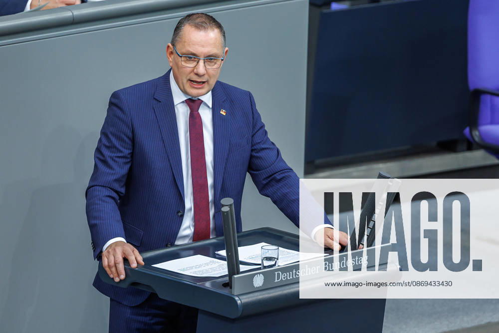 Bundestag Tino Chrupalla (AfD) im Deutschen Bundestag am 14.10.26 in Berlin. Berlin Berlin Deutschland Bundestag