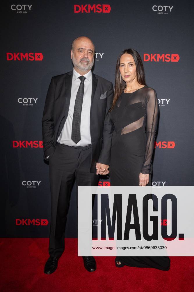 Scott Adsit (L) attends.The Annual DKMS Gala at Cipriani Wall Street on October 15, 2026 in New York City. New York United States - ZUMAs197 20261015_aaa_s197_445