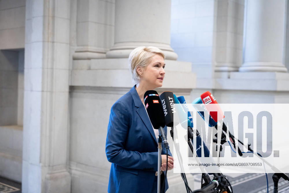 Sitzung, Bundesrat, Ministerpräsidentin, Manuela Schwesig Sitzung, Bundesrat, Berlin, Ministerpräsidentin, Manuela Schwesig Berlin Berlin GER