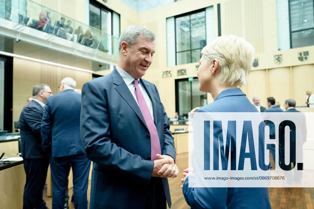 Sitzung, Bundesrat, Ministerpräsident, Markus Söder, Ministerpräsidentin, Manuela Schwesig Sitzung, Bundesrat, Berlin, Ministerpräsident, Markus Söder, Ministerpräsidentin, Manuela Schwesig Berlin Berlin GER