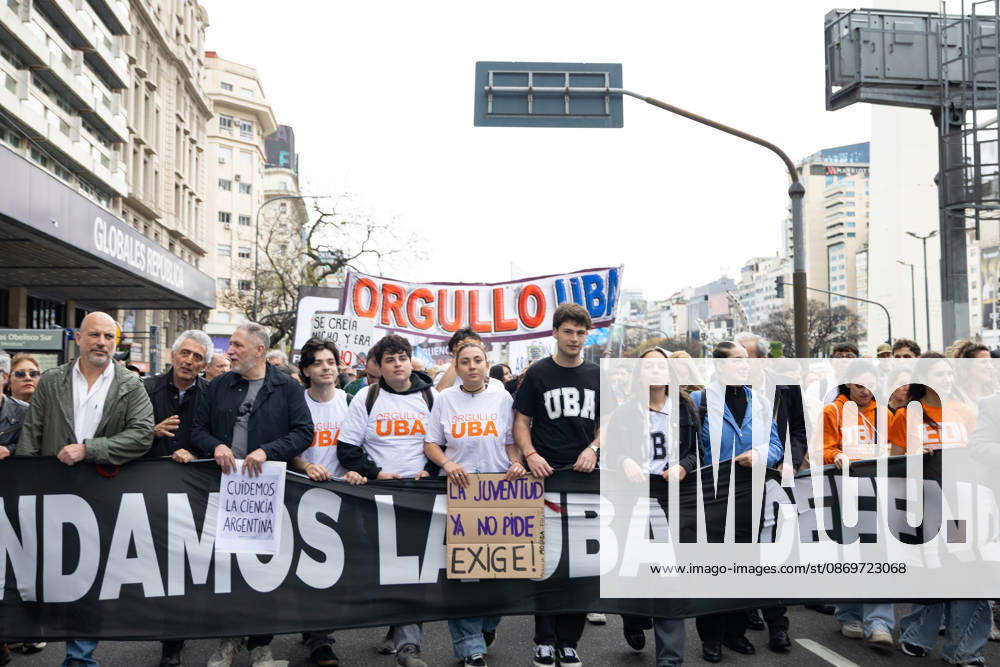 Teaching and non-teaching staff, along with university deans, march towards Argentinas National Congress to demand compliance with the University Budget Law. Buenos Aires Argentina - ZUMAp265 20261016_zip_p265_035