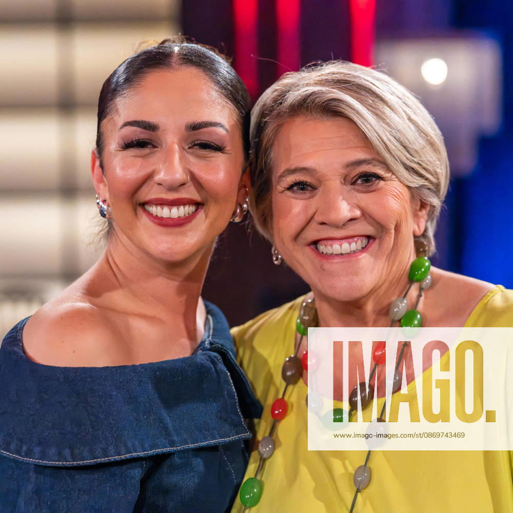 Kölner Treff am 16. Oktober 2026. Im Bild Lea Linster, Spitzenköchin und Gastronomin aus Luxemburg sowie Verfasserin von Kochbüchern (rechts) neben Tülin Sezgin. Die ehemalige Beamtin aus Berlin versteht als Conny from the Block und Amtsfluencerin zu begeistern. Wie immer einfühlsam und zugleich humorvoll befragen Susan Link und Micky Beisenherz ihre Gäste. Köln Nordrhein-Westfalen Deutschland