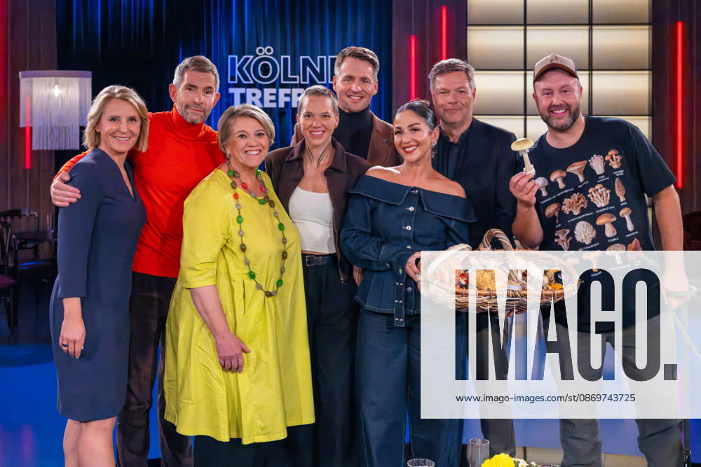 Kölner Treff am 16. Oktober 2026. Von links nach rechts: Gastgeberin Susan Link, Gastgeber Micky Beisenherz, Lea Linster, Spitzenköchin und Gastronomin aus Luxemburg, Stefanie Heinzmann, Pop- und Soulsängerin, der Sänger und Schauspieler Alexander Klaws, Conny from the Block und Amtsfluencerin Tülin Sezgin, Robert Habeck, Schriftsteller und ehemaliger Politiker, sowie Martin Maschka, Wildnisexperte, Pilzfachmann und Naturpädagoge. Wie immer einfühlsam und zugleich humorvoll befragen Susan Link und Micky Beisenherz ihre Gäste. Köln Nordrhein-Westfalen Deutschland