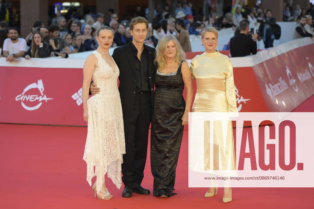Luna Wedler (l), Alexander Fehling (c), Barbara Sukowa (c) and Fauke Finsterwalder (r) attend the red carpet for the film LEurotrashi at the 2026 Rome Film Fest, held at the Auditorium Parco della Musica. Rome Italy - ZUMAs197 20261016_aaa_s197_299