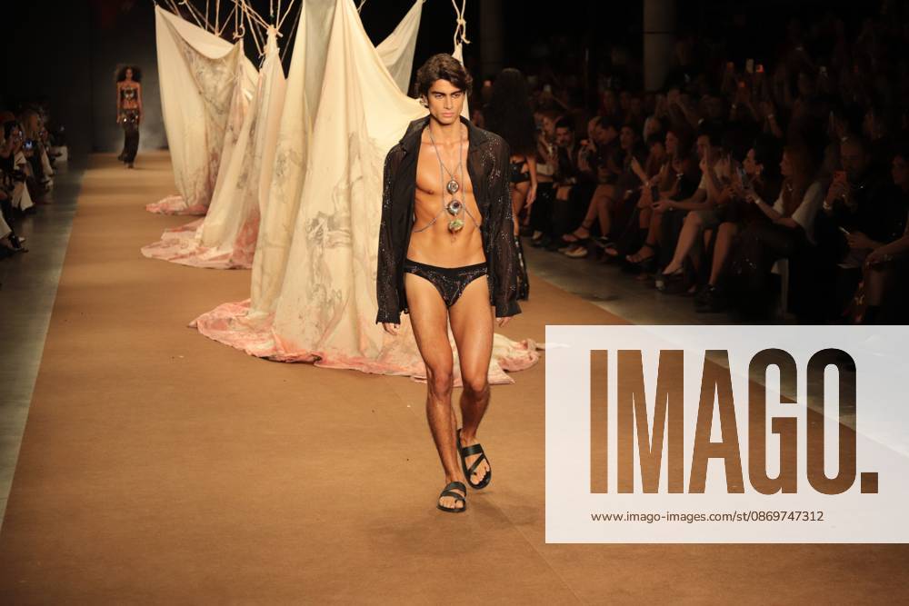Hisha s fashion show at SPFW. Sao Paulo (SP), 10 16 2026 - Fashion SPFW - Hisha fashion show during Sao Paulo Fashion Week N61 at Pacubra in Ibirapuera, Sao Paulo.(Foto: Fabricio Bomjardim Thenews2 imago images) Hisha s fashion show at SPFW.