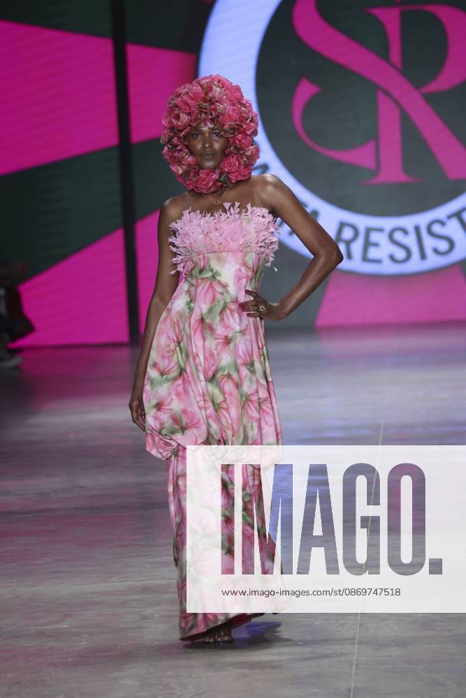 Santa Resistencia presents its collection at SPFW N61. Sao Paulo (SP), 10 16 2026 Fashion SPFW n61 The Santa Resistencia brand presents its collection during Sao Paulo Fashion Week n61, in Sao Paulo, this Friday (16).(Foto: Leco Viana Thenews2 imago images) Santa Resistencia presents its collection at SPFW N61.