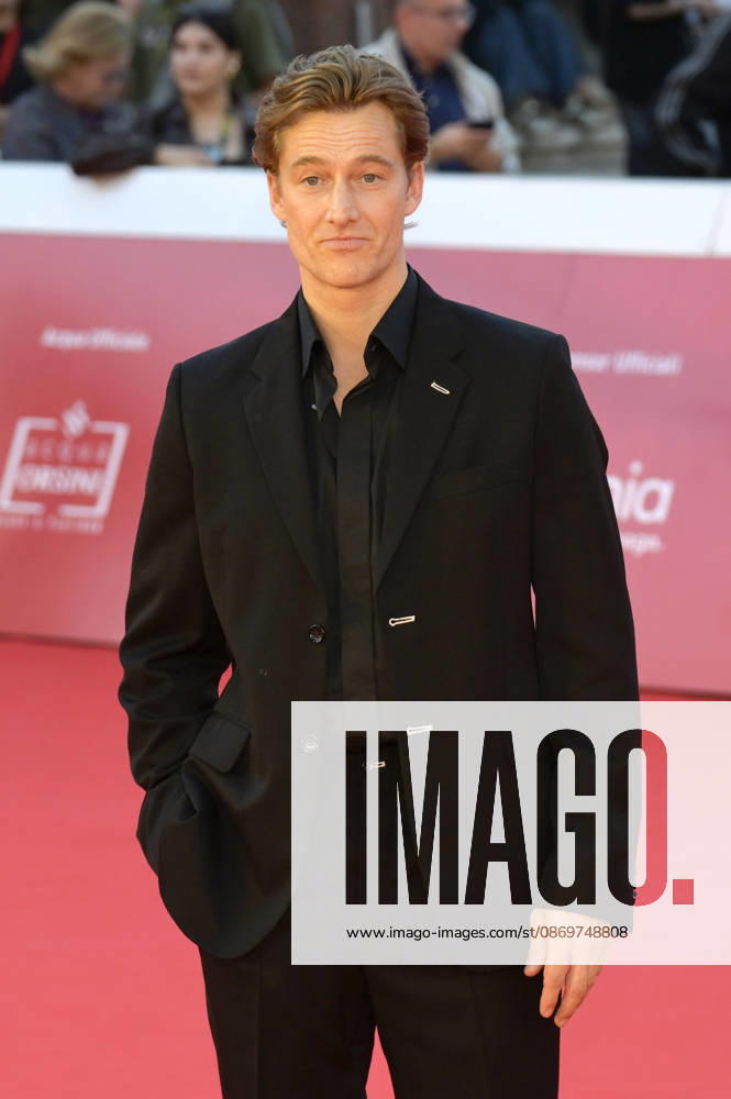 Alexander Fehling bei der Premiere des Kinofilms Eurotrash auf dem 21. Internationalen Filmfestival von Rom Festa del Cinema di Roma 2026 im Auditorium Parco della Musica. Rom