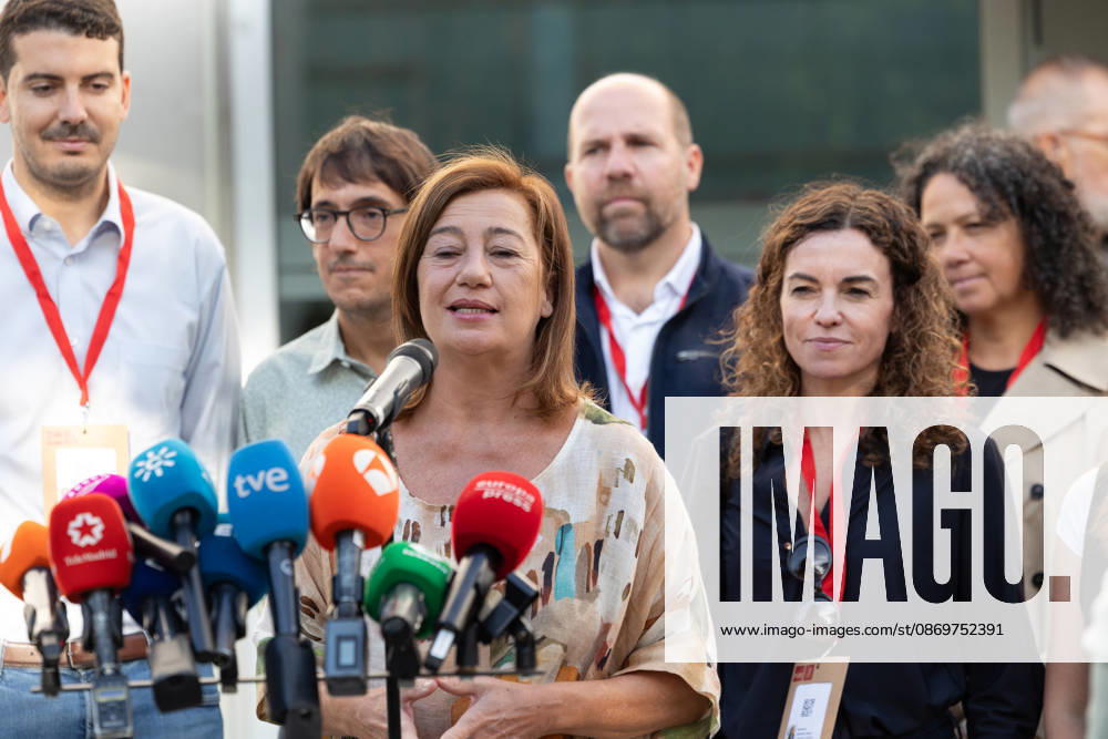 The PSOE Holds Its Federal Committee Meeting in Fuenlabrada, Madrid. Congress President Francina Armengol speaks to the media during the PSOE’s Federal Committee meeting at the Tomás y Valiente Art Center on October 17, 2026, in Fuenlabrada, Madrid, Spain. The Committee served to ratify the party’s candidate lists for the general election on November 29 and to endorse its secretary-general, Pedro Sánchez, as the candidate for Prime Minister. OCTOBER 17, 2026 Jesús Hellí Fuenlabrada, Madrid Fuenlabrada, Madrid, Spain