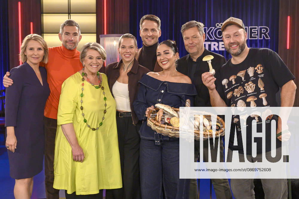 Susan Link, Micky Beisenherz, Lea Linster, Stefanie Heinzmann, Alexander Klaws, Tülin Sezgin, Robert Habeck und Martin Maschka bei der Aufzeichnung der WDR-Talkshow Kölner Treff im WDR Studio BS 3. Köln